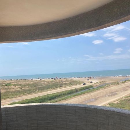 Residencial Beira Mar Lägenhet Cassino Exteriör bild