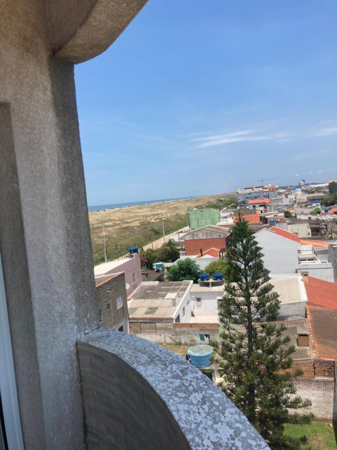Residencial Beira Mar Lägenhet Cassino Exteriör bild